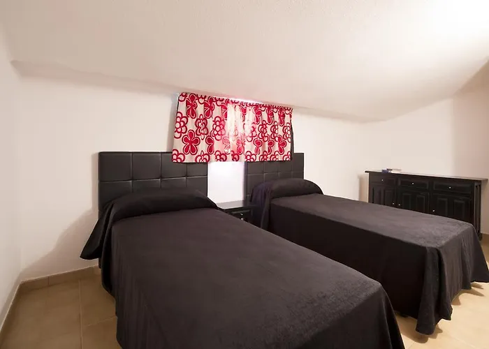 Apartamentos Salles Beach